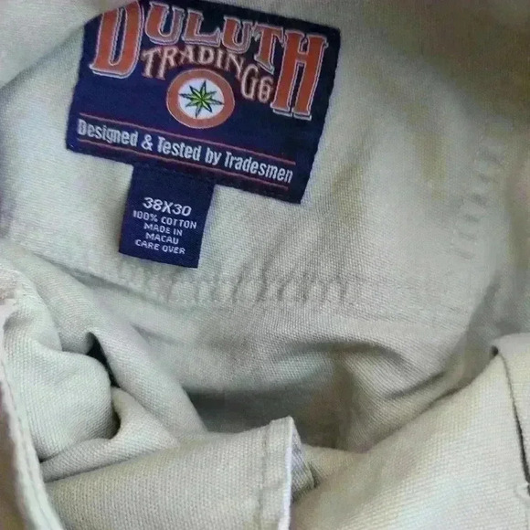 Duluth cargo style pants - Picture 5 of 6